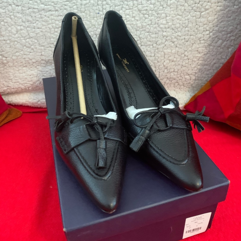 NIB Brooks Brothers Pointed Toe Heel